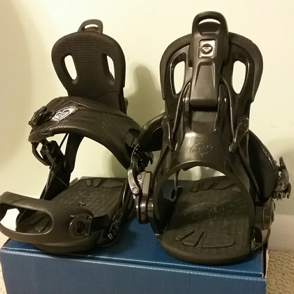 Roxy Snowboard Bindings